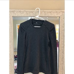 Lululemon workout top